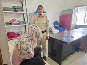 छत्तीसगढ़ के रायगढ़ के शिवा नगर में सेक्स रैकेट का भंडाफोड़ हुआ Chhattisgarh Crimes