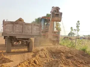 छत्तीसगढ़ के धमतरी में अवैध प्लाटिंग पर प्रशासन ने बुलडोजर चलाया Chhattisgarh Crimes