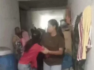 रायपुर के काठाडीह बीएसयूपी कॉलोनी में दो समुदायों के बीच तुलसी के पौधे के पास रील बनाने को लेकर शुरू हुआ विवाद मारपीट तक पहुंच गया Chhattisgarh Crimes