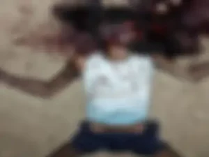राजधानी रायपुर में रविवार और सोमवार की दरमियानी रात WRS कॉलोनी के एक खुले मैदान में एक युवक का सिर कुचला हुआ शव मिला Chhattisgarh Crimes