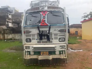 गौरेला-पेंड्रा-मरवाही। जिले की पुलिस ने अवैध रूप से बूचड़खाने ले जाए जा रहे 26 भैंसों से भरे एक ट्रक को पकड़कर बड़ी कार्रवाई की Chhattisgarh Crimes