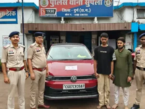 दुर्ग पुलिस ने नशे के खिलाफ चलाए जा रहे अभियान के तहत बड़ी कार्रवाई की Chhattisgarh Crimes