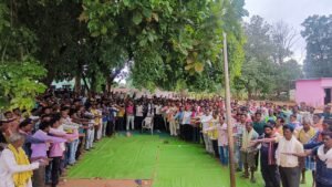हजारों मूलनिवासियों ने ली शपथ — जल, जंगल, जमीन और संवैधानिक अधिकारों की रक्षा के लिए अंतिम दम तक संघर्ष करेंगे Chhattisgarh Crimes