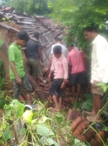 मैनपुर राजापडाव क्षेत्र में अंधेरों का राज,सौर ऊर्जा फेल,5 पंचायतों के लोग वर्षो से काट रहे अंधेरी रात Chhattisgarh Crimes