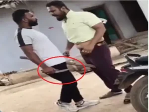रायपुर में उधारी के पैसे मांगने को लेकर हुए विवाद में कारोबारी के साथ मारपीट और जान से मारने की धमकी देने का मामला सामने आया Chhattisgarh Crimes