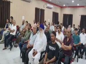 रायपुर में नाबालिगों के वाहन चलाने के बढ़ते मामलों को देखते हुए पुलिस ने सख्ती शुरू कर दी Chhattisgarh Crimes