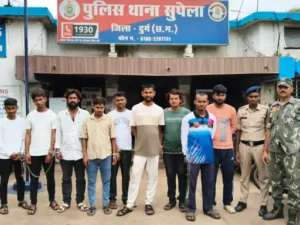 दुर्ग में साइबर ठगी के पैसों को बैंक खातों के जरिए इधर-उधर करने के मामले में पुलिस ने बड़ी कार्रवाई की है Chhattisgarh Crimes