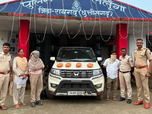 छत्तीसगढ़ के रायगढ़ जिले में लैलूंगा पुलिस ने गांजा तस्करी के खिलाफ कार्रवाई करते हुए उत्तर प्रदेश के दो आरोपियों को गिरफ्तार किया Chhattisgarh Crimes