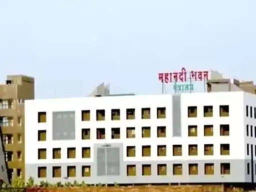 छत्तीसगढ़ सरकार ने अलग-अलग निगम, बोर्ड और आयोग के अध्यक्षों और उपाध्यक्षों को कैबिनेट मंत्री और राज्य मंत्री का दर्जा दिया Chhattisgarh Crimes
