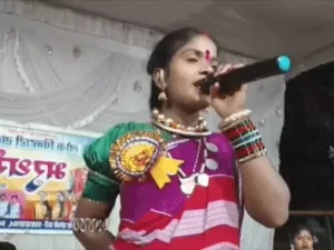 छत्तीसगढ़ के बालोद जिले में लोकगायिका हेमलता पटेल ने स्वस्थ बच्चे को जन्म दिया Chhattisgarh Crimes