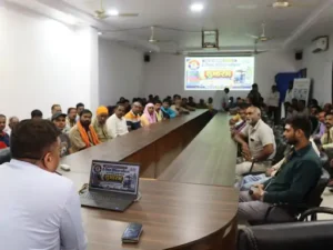 दुर्ग में ऑटो और ई-रिक्शा से सफर करने वाले यात्रियों की सुरक्षा के लिए नई व्यवस्था शुरू होने जा रही Chhattisgarh Crimes