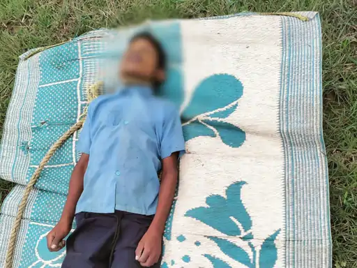 पेंड्रा के अमरपुर गांव में एक 13 साल के बच्चे ने फांसी लगाकर खुदकुशी कर ली Chhattisgarh Crimes