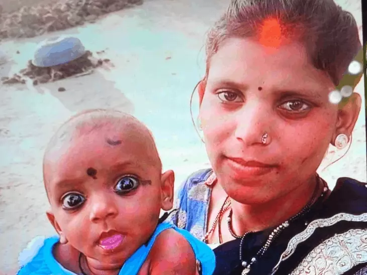छत्तीसगढ़ के बिलासपुर में पारिवारिक विवाद के दौरान चाचा ने अपनी 2 साल की भतीजी को जलते लकड़ी के चूल्हे में बैठा दिया Chhattisgarh Crimes